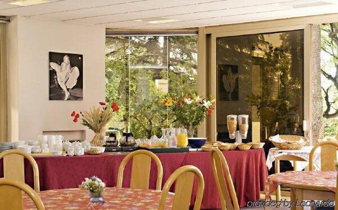 Apartament Les Genevriers Cannes Restauracja zdjęcie